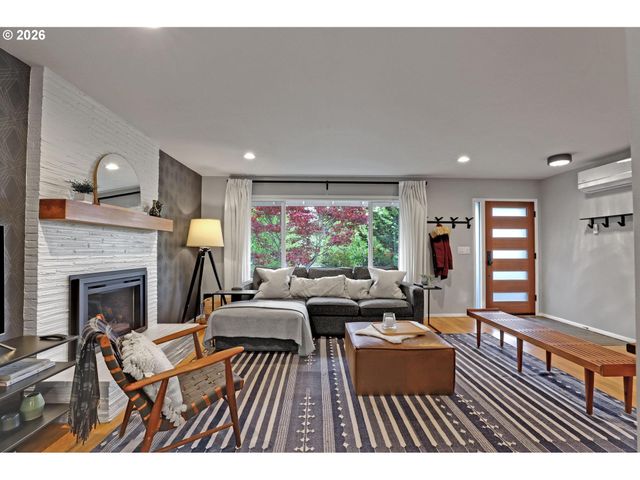 6409 Se 15TH Ave, Portland, OR 97202