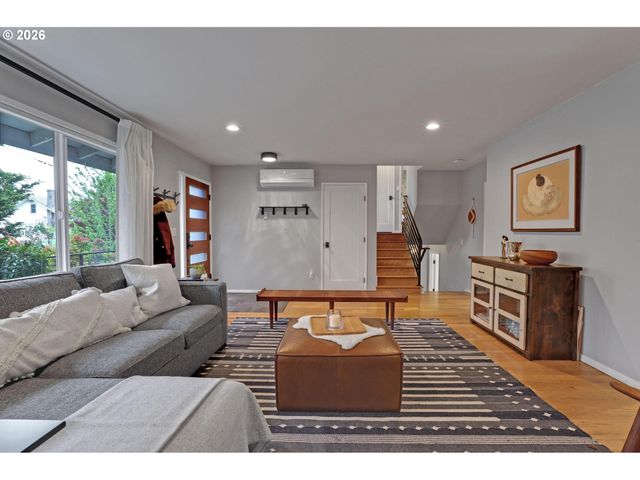 6409 Se 15TH Ave, Portland, OR 97202