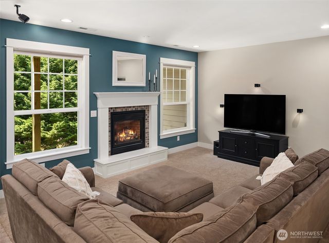 2312 NE Solar View Court, Poulsbo, WA 98370