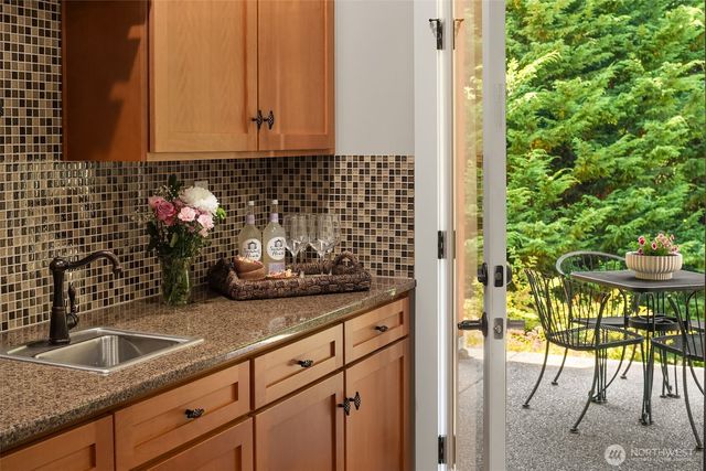 2312 NE Solar View Court, Poulsbo, WA 98370