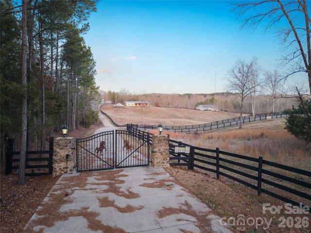 1780 Sierra Road, York, SC 29745
