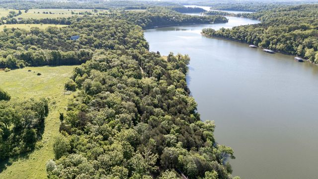 18679 Private Road 2261, Eagle Rock, MO 65641