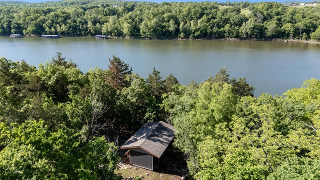 18679 Private Road 2261, Eagle Rock, MO 65641