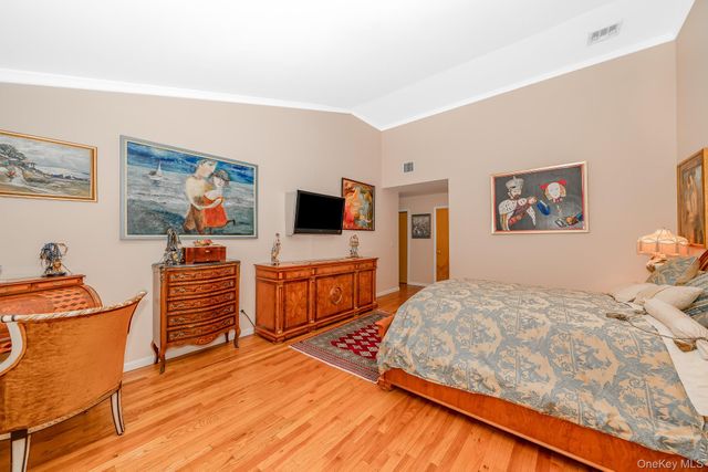 140 Atlantic Avenue 419, Oceanside, NY 11572