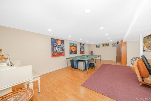 140 Atlantic Avenue 419, Oceanside, NY 11572