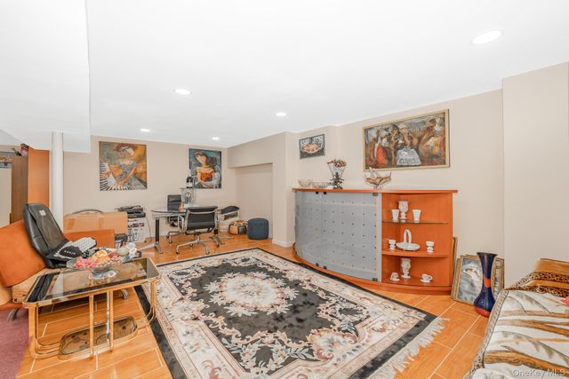 140 Atlantic Avenue 419, Oceanside, NY 11572