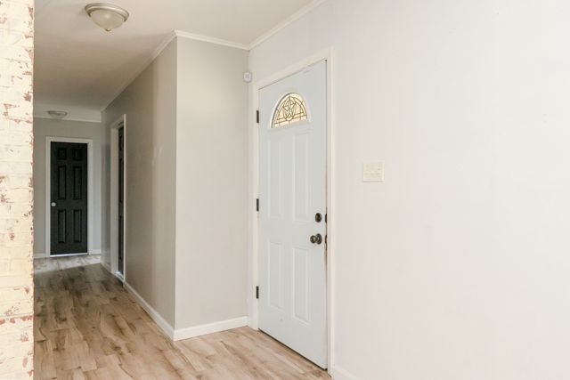 1442 W Water Street, Weatherford, TX 76086