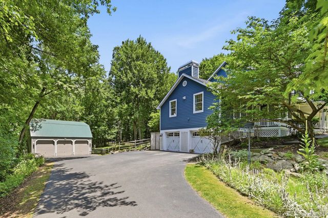 8 Sills Court, Warwick, NY 10990