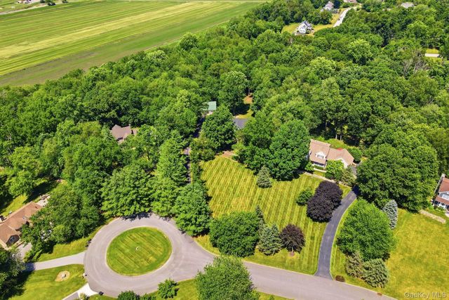 8 Sills Court, Warwick, NY 10990
