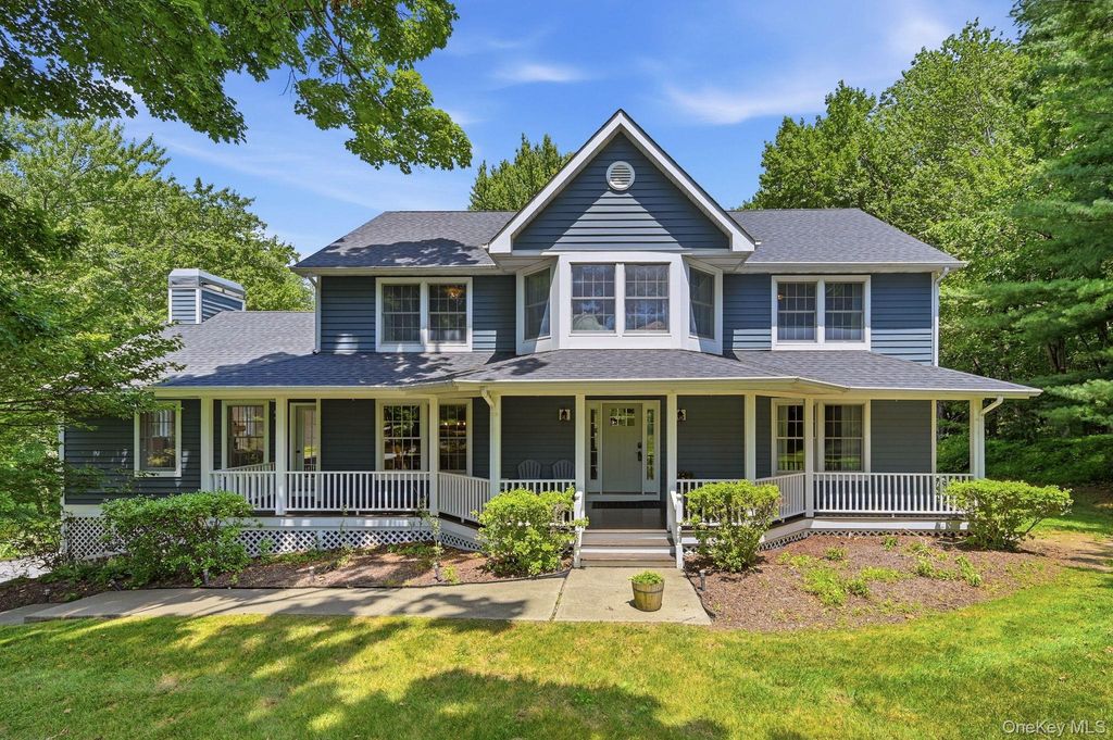 8 Sills Court, Warwick, NY 10990