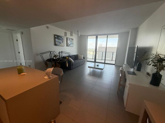 1600 NE 1st Ave 3319, Miami, FL 33132