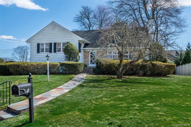 285 Stuart Drive, New Rochelle, NY 10804