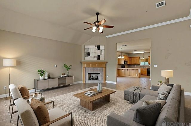 39074 Balmoral Dr, Prairieville, LA 70769