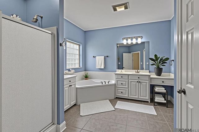 39074 Balmoral Dr, Prairieville, LA 70769