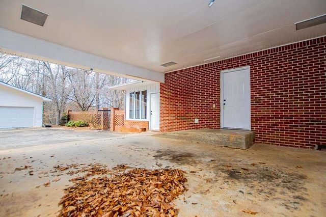 280 Hwy 120, Tallapoosa, GA 30176