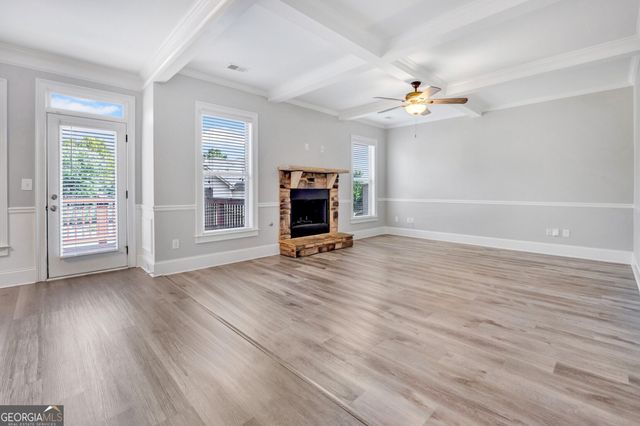 312 Tates Court, Loganville, GA 30052
