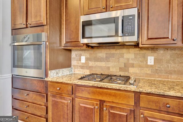 312 Tates Court, Loganville, GA 30052