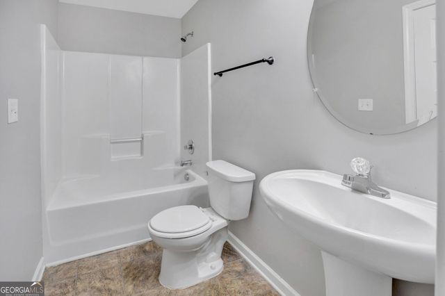 312 Tates Court, Loganville, GA 30052