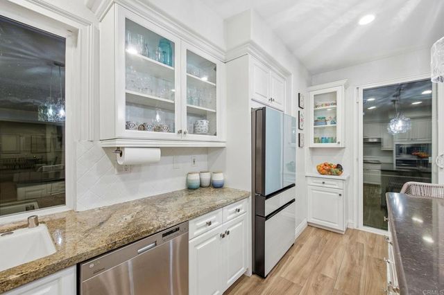 3593 Granite Court, Carlsbad, CA 92010