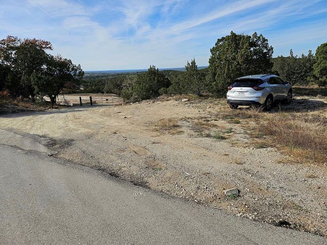 6438 Shaw DR, Marble Falls, TX 78654