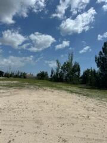 2134 NW 23rd Avenue, Cape Coral, FL 33993