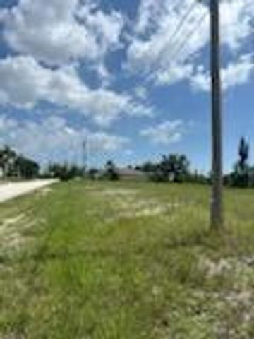 2134 NW 23rd Avenue, Cape Coral, FL 33993
