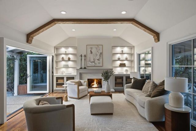 25 Ericson Road, San Mateo, CA 94402