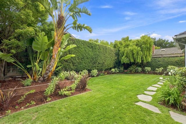 25 Ericson Road, San Mateo, CA 94402