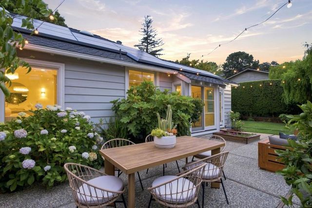 25 Ericson Road, San Mateo, CA 94402