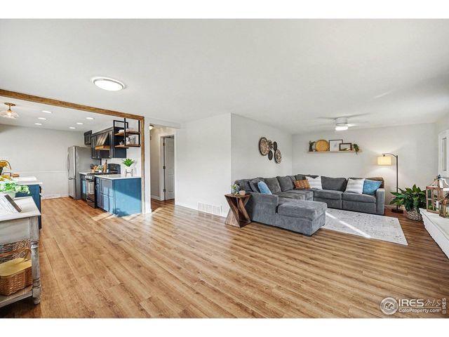 325 Jade St, Broomfield, CO 80020