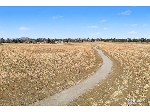 325 Jade St, Broomfield, CO 80020