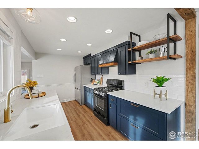 325 Jade St, Broomfield, CO 80020