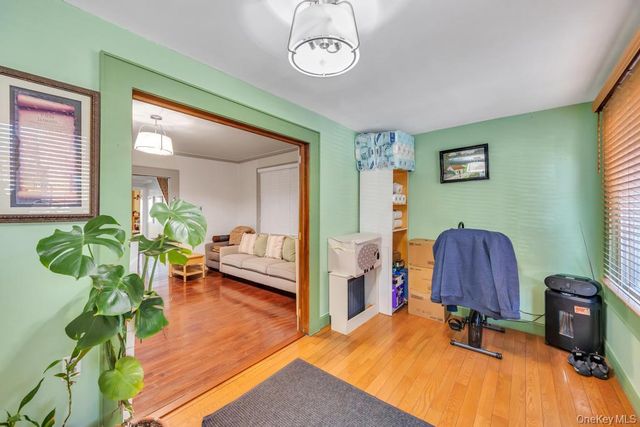 91-16 196th Street, Hollis, NY 11423