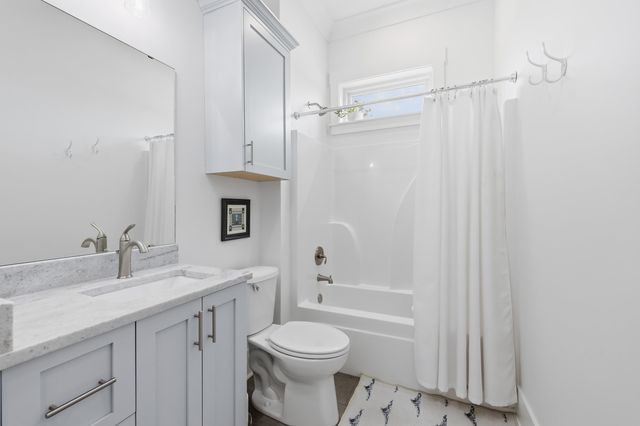 170 Royal Oak Boulevard, Thibodaux, LA 70301