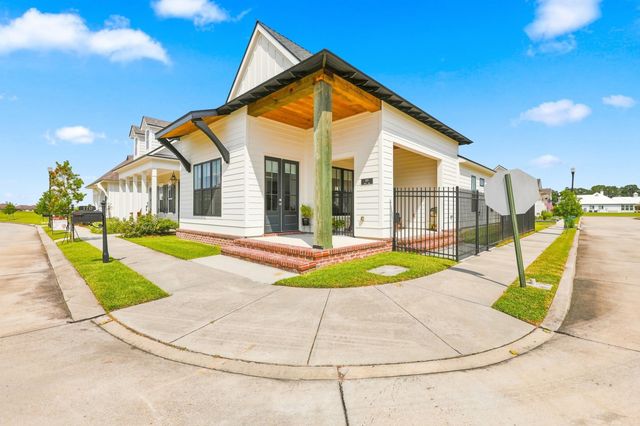 170 Royal Oak Boulevard, Thibodaux, LA 70301