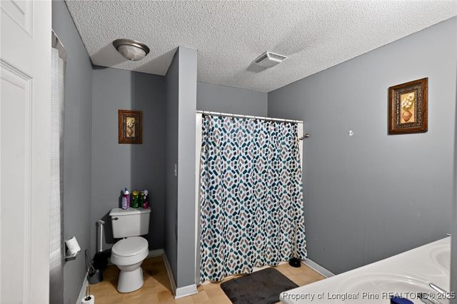 54 Canterbury Court, Roanoke Rapids, NC 27870