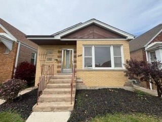 5028 S La Porte Avenue, Chicago, IL 60638