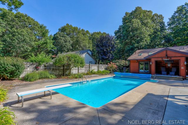 15843 Brucker Street, Grand Haven Twp, MI 49417