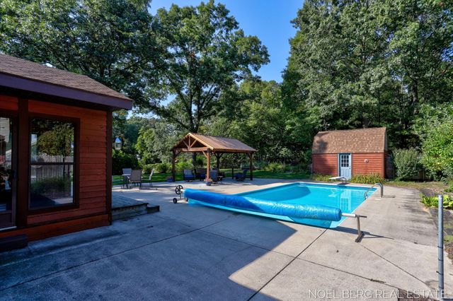 15843 Brucker Street, Grand Haven Twp, MI 49417