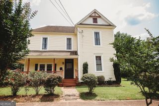 428 Elm Street, Barnesville, GA 30204