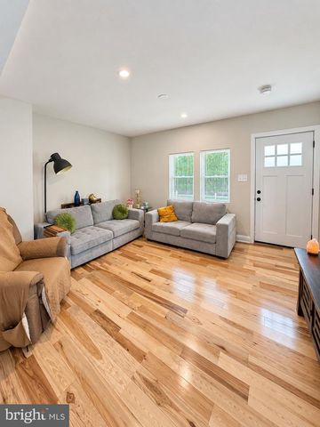 201 PENLLYN BLUE BELL PIKE, Blue Bell, PA 19422