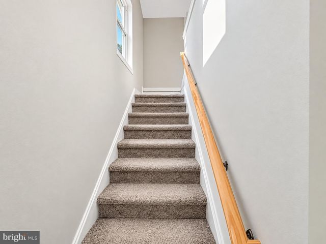 201 PENLLYN BLUE BELL PIKE, Blue Bell, PA 19422