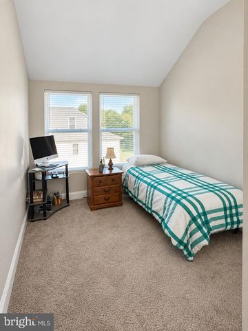 201 PENLLYN BLUE BELL PIKE, Blue Bell, PA 19422
