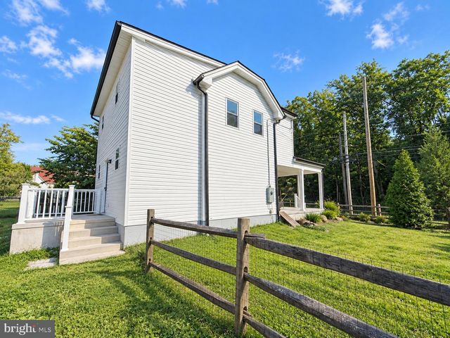 201 PENLLYN BLUE BELL PIKE, Blue Bell, PA 19422