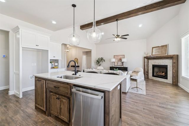 10412 SW 49th Street, Mustang, OK 73064