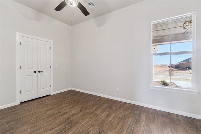 10412 SW 49th Street, Mustang, OK 73064