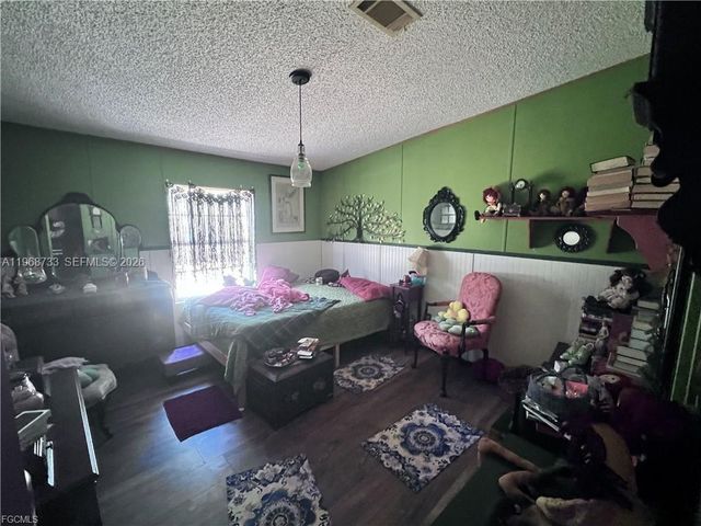 680 S Arboleda, Clewiston, FL 33440