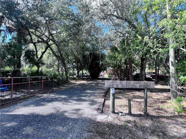 680 S Arboleda, Clewiston, FL 33440