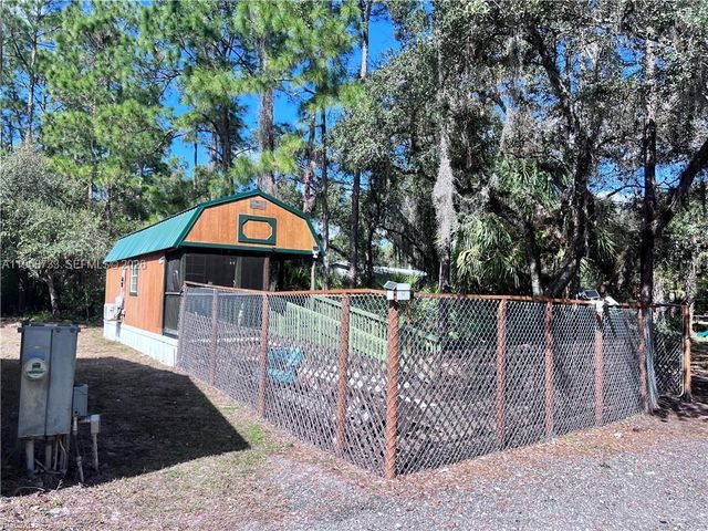 680 S Arboleda, Clewiston, FL 33440