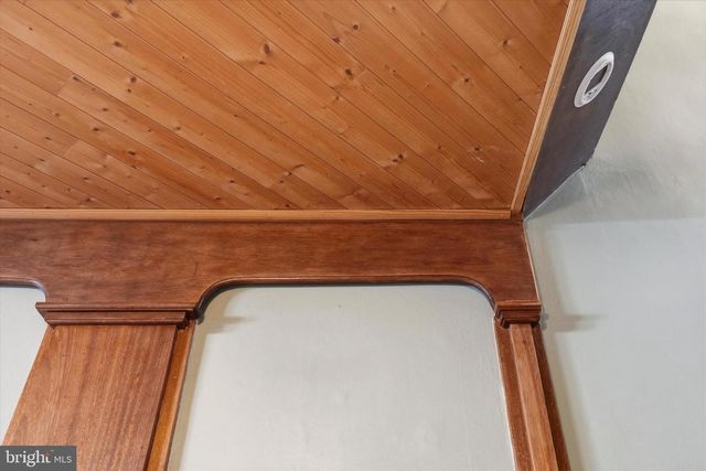 2407 S WARNOCK ST, Philadelphia, PA 19148